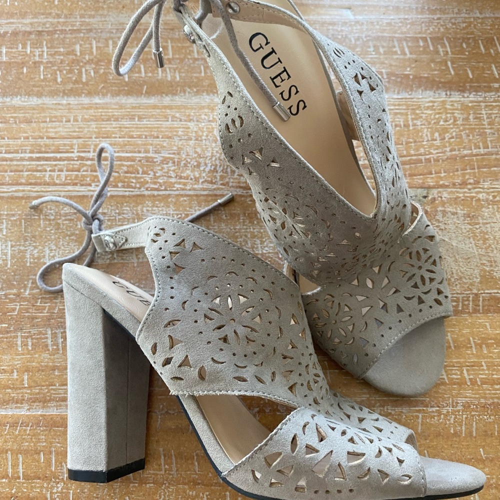 Guess Gray Floral Cutout Heels